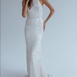Karen Willis Holmes Aria Wedding Dress